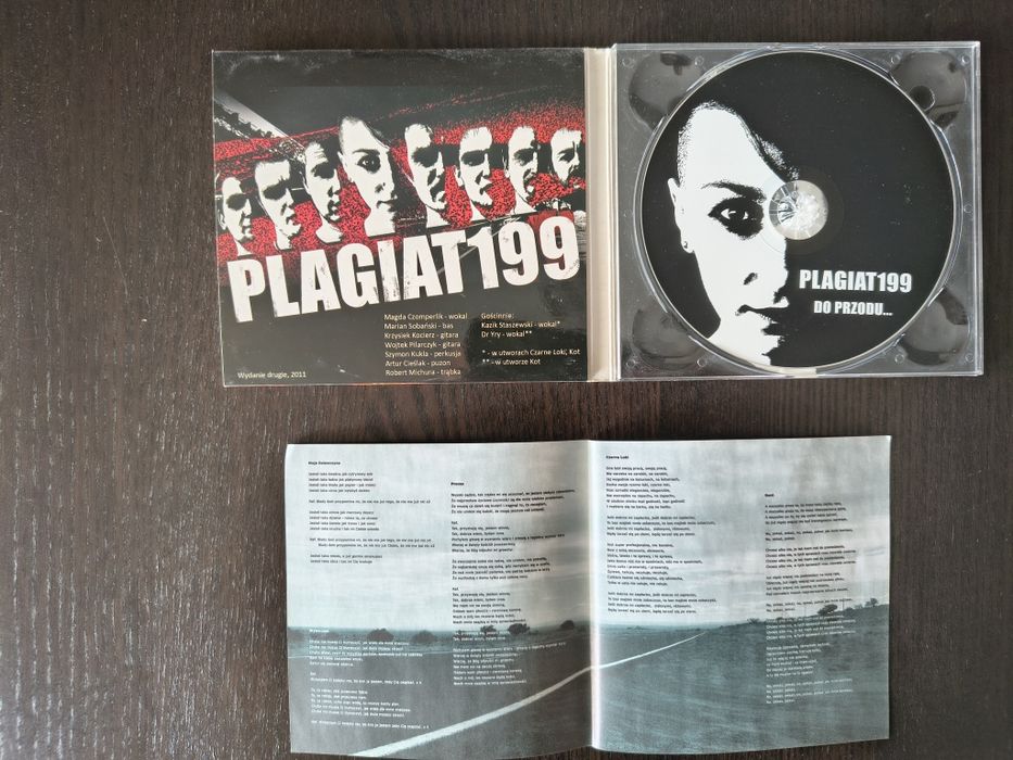 Plagiat 199 - Terra , Do przodu ... , Biały kaftanik