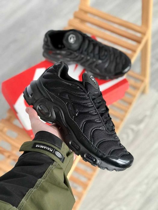 Кросівки Nike Air Max Plus TN Black - 1 пара, 40р.