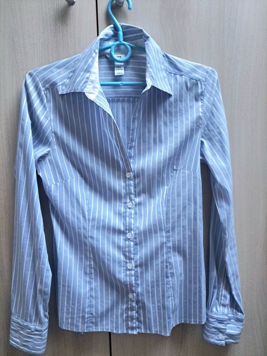 Koszula, bluzka H&M XS/34 niebieska, taliowana wyprzedaż szafy