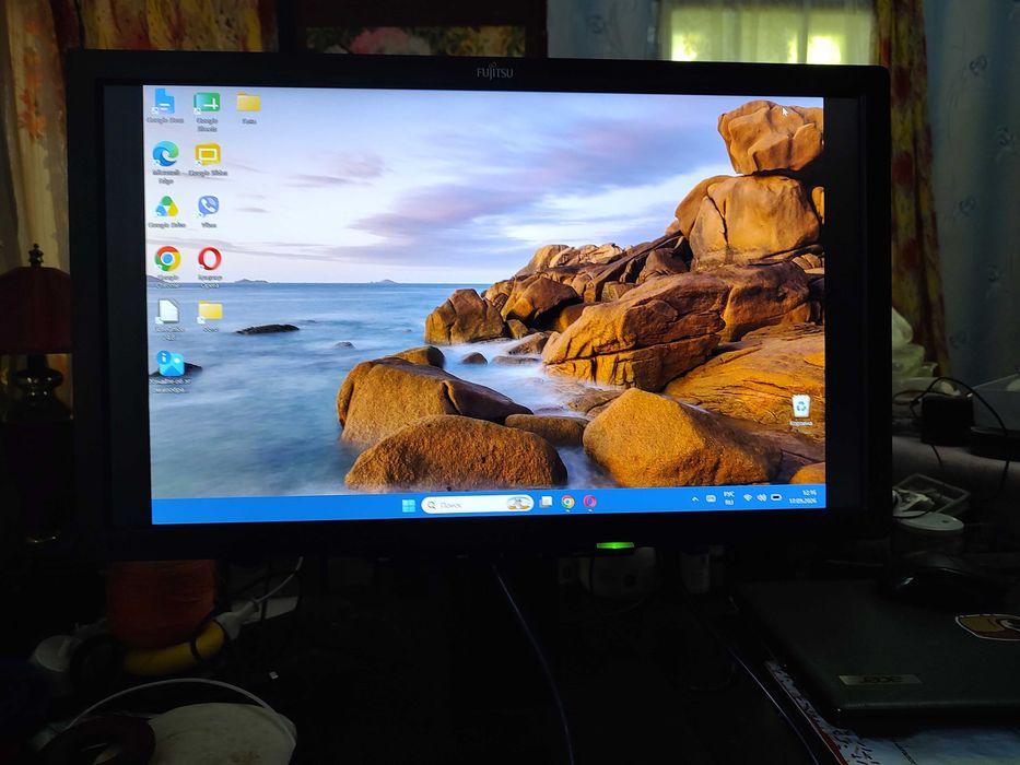 Продам монітор Fujitsu B22T7-Pro