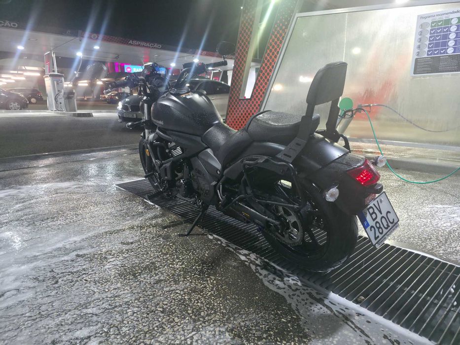 Vendo Kawasaki Vulcan S 650 (Ano 2025) – 7.300 € (Valor de Quitação)