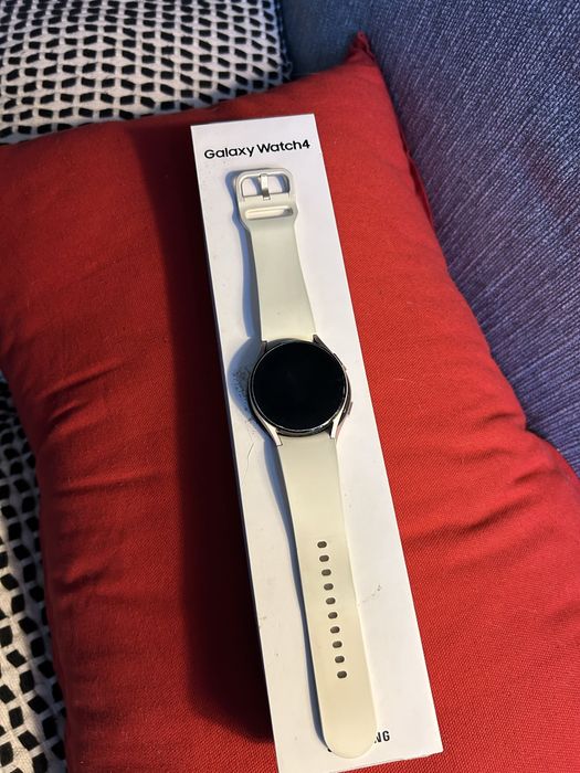 Samsung Galaxy Watch 4