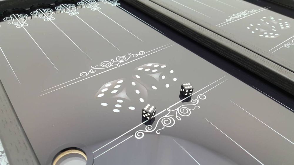 Нарды хай-тек стеклянные. Дизайн под заказ. Нарди Art-limit