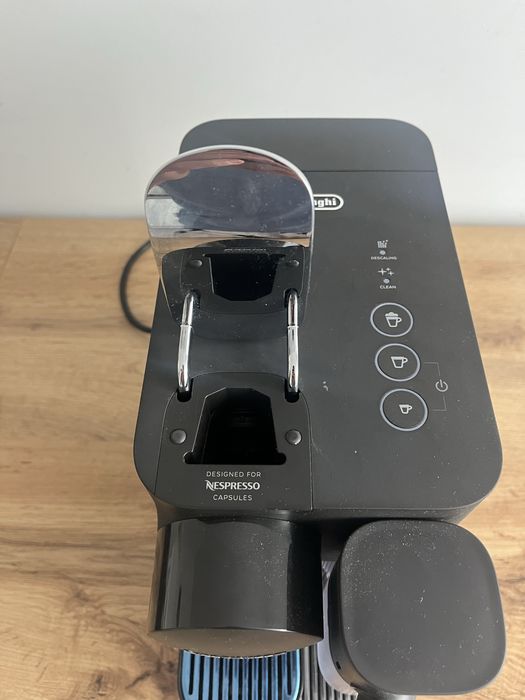 Ekspres do kawy Nespresso delonghi