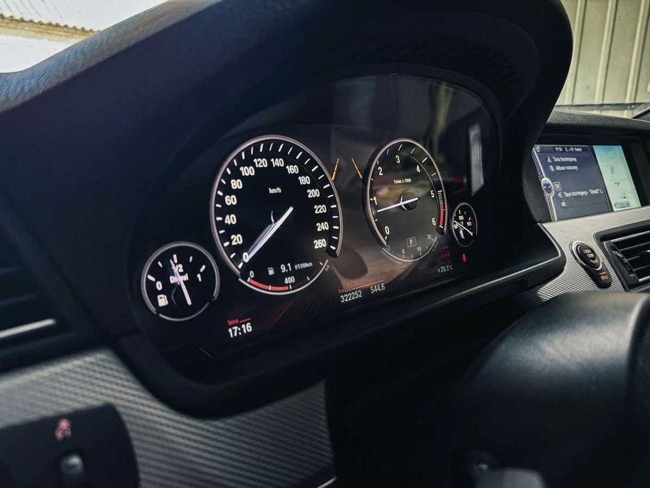 BMW Seria 5 F11 535d X-Drive