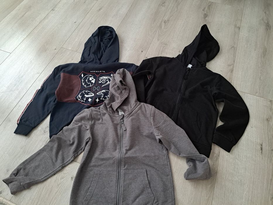 Bluza chłopięca 134/140 CAŁOŚĆ