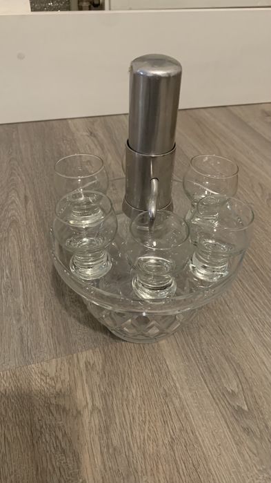 Хрустальный графин(тиш-бар)с помпой