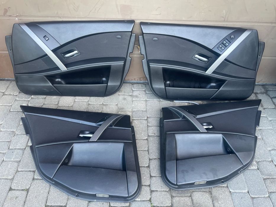 BMW E60 E61 04- BOCZKI TAPICERKA DRZWI KOMPLET EUROPA