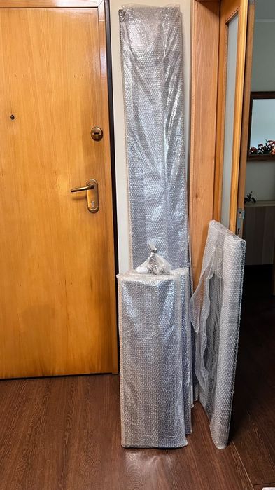 Estante Billy com portas Oxberg