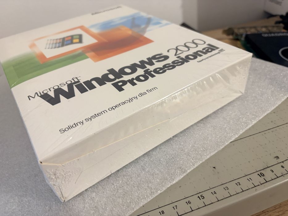Windows 2000 Professional  Box PL Nowe