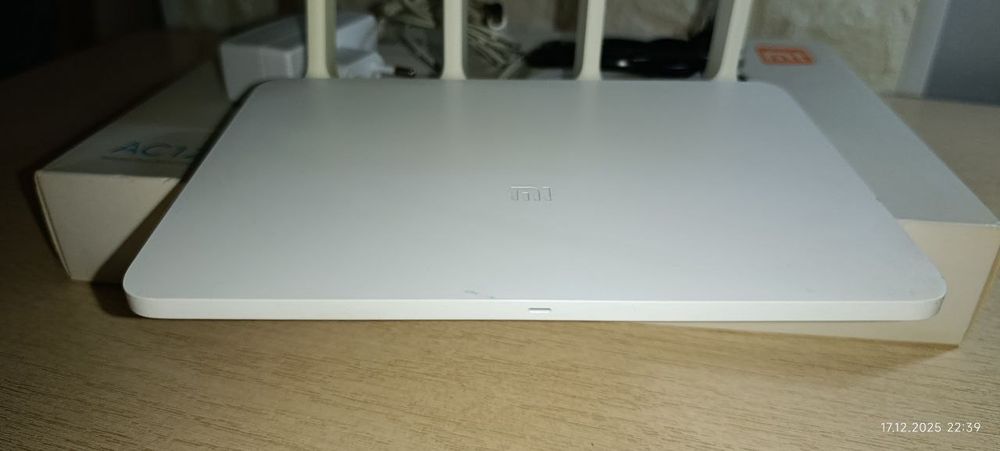 Роутер WiFi Xiaomi AC1200  5 і 2.4 Ггц+кабель для повебанка