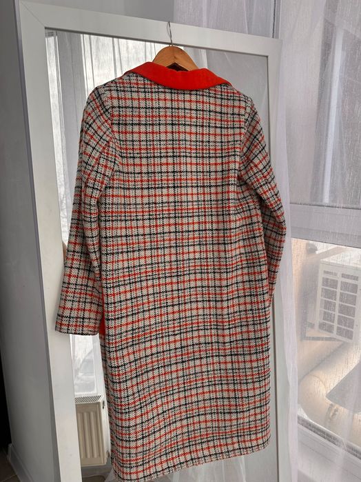 Пальто бренду VMMA, 80% вовни, тепле та красиве