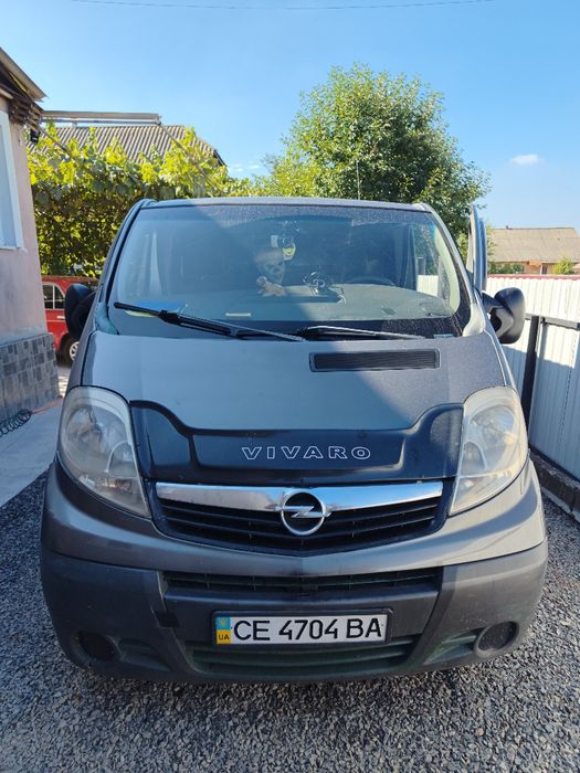 Продам Opel Vivaro 2.0