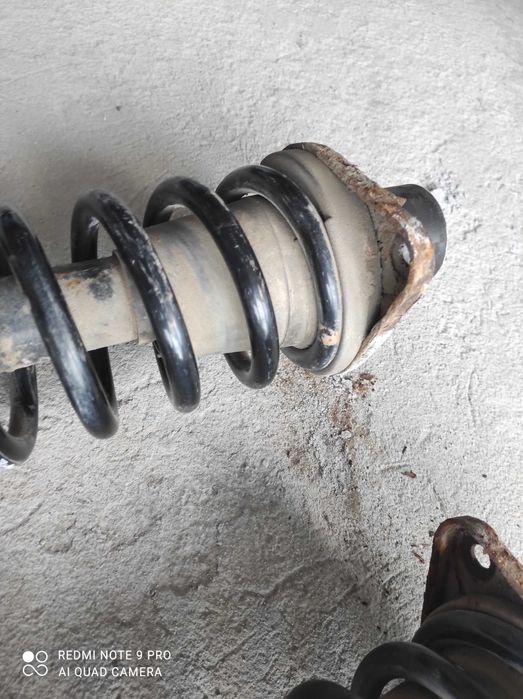 VW Passat B5 4motion audi A6 C5 quattro amortyzatory tył tylny