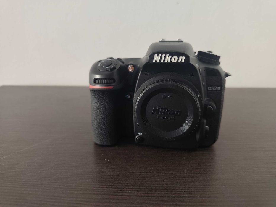 Nikon D7500 przebieg 61500
