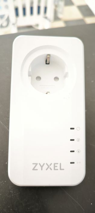 ZYXEL PLA6457 Poweline 20€ cada unidade