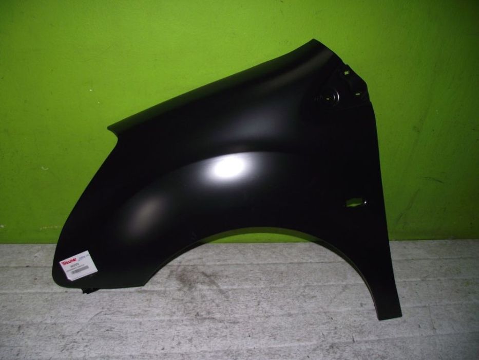 Guarda Lamas Esquerdo Peugeot Partner / Citroen Berlingo - 2008 / 2012