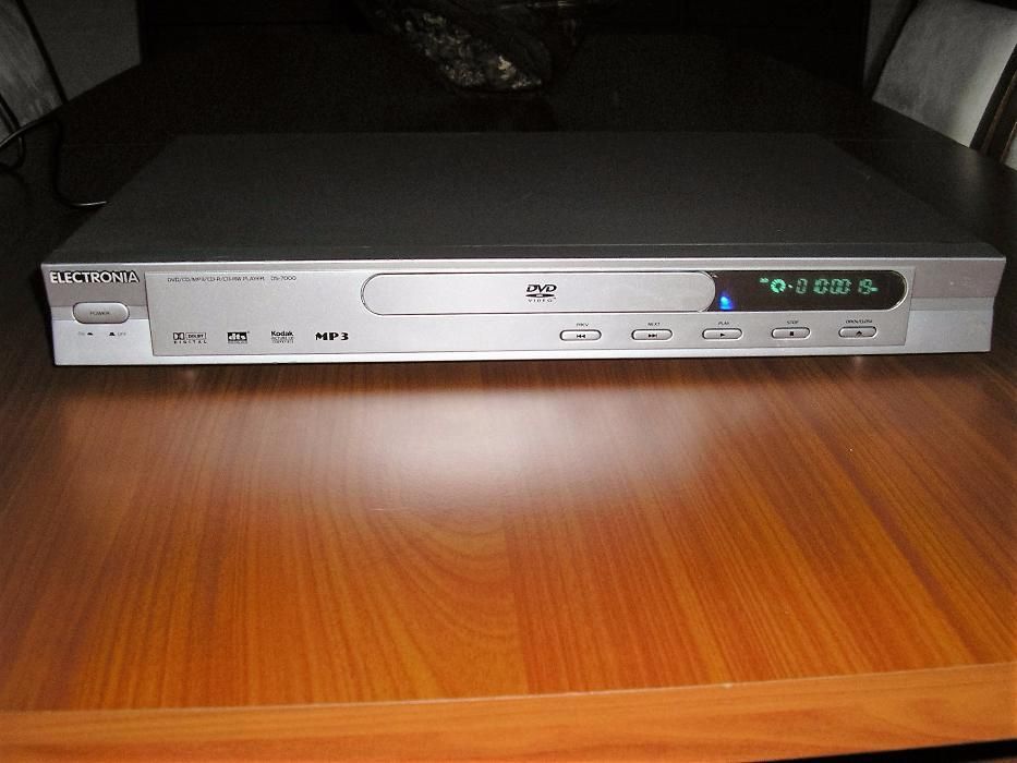 Leitor DVD marca Electronia avariado