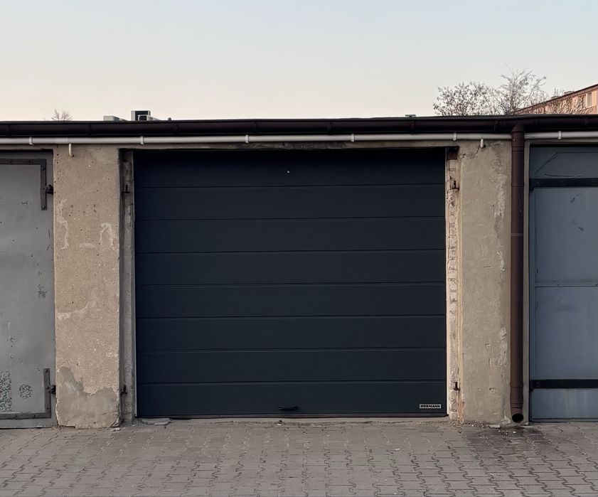 Garaż Sobieskiego Skierniewice