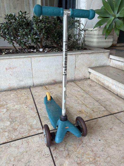 Trotinete com 3 rodas para criança