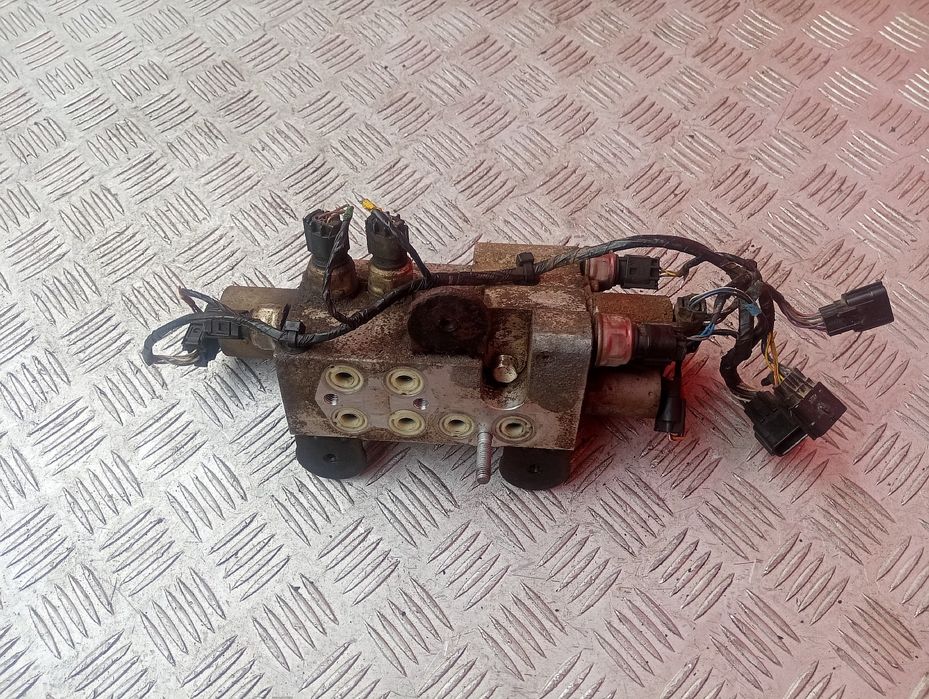 Блок клапанів Ренж Ровер стабілізатор клапанов Range Rover Разборка