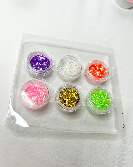 Сухі глітери для нігтів