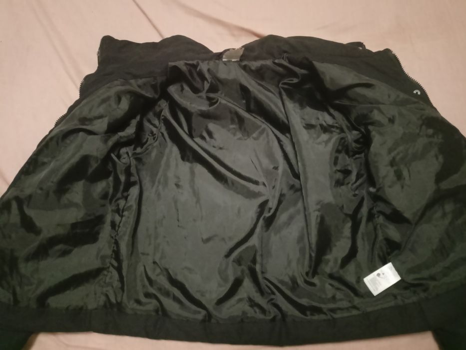 Куртка жіноча коротка