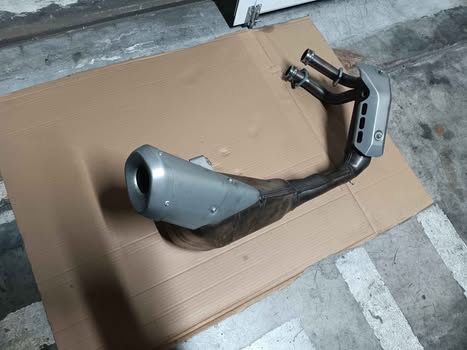 Escape original MT-07