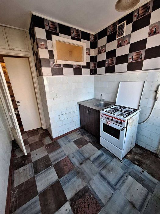 Продам 3 кімнатну квартиру в районі Танку.