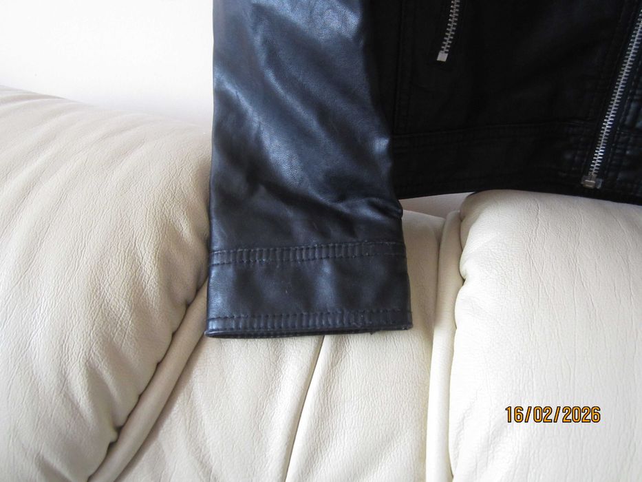 Kurtka chłopięca H&M 146 cm + kubek.