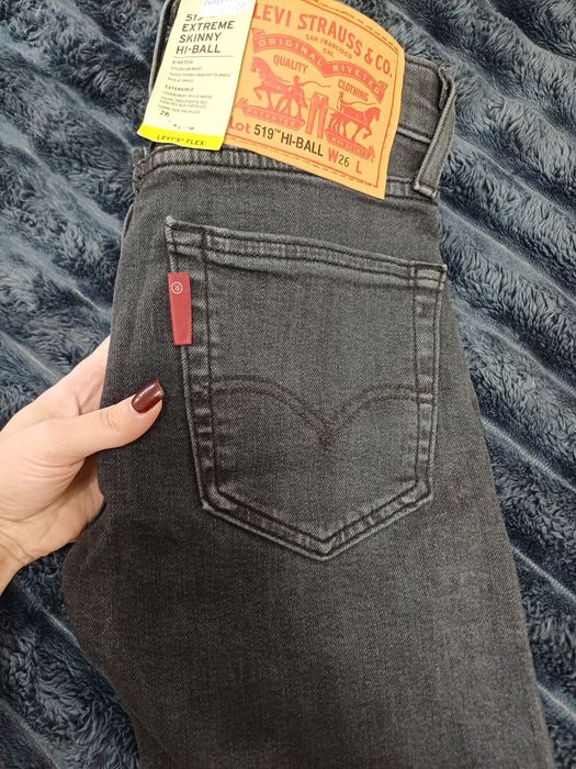 Levis джинси skinny 26 р. Графіт