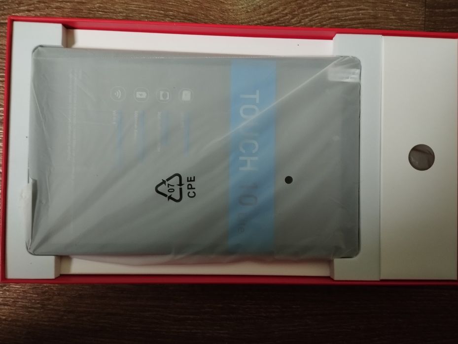 Планшет 10,1 дюйма+подарунок-підставка для планшета