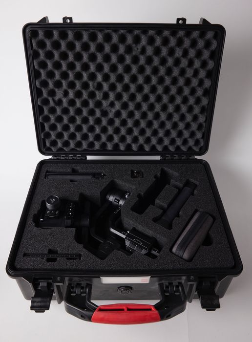 DJI Ronin S + Estojo rígido + Acessórios
