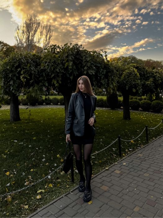 Продам шкіряний піджак