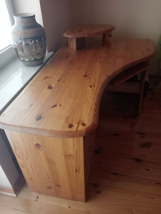 Drewniane,sosnowe biurko