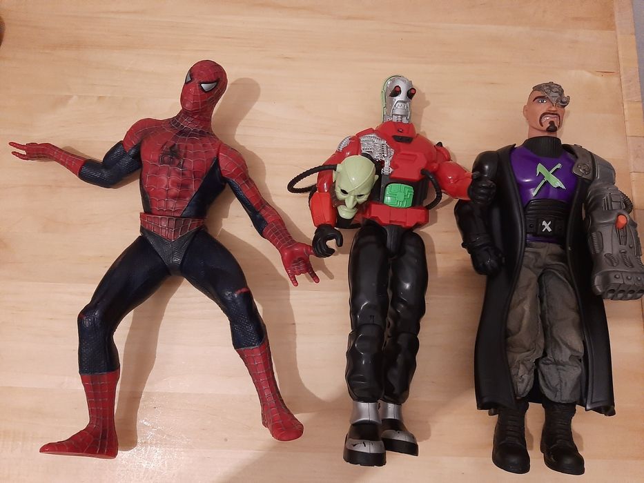 Bonecos hesbro 310 homem aranha action man marvel