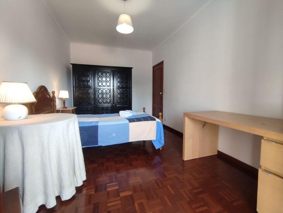 Quarto com Varanda