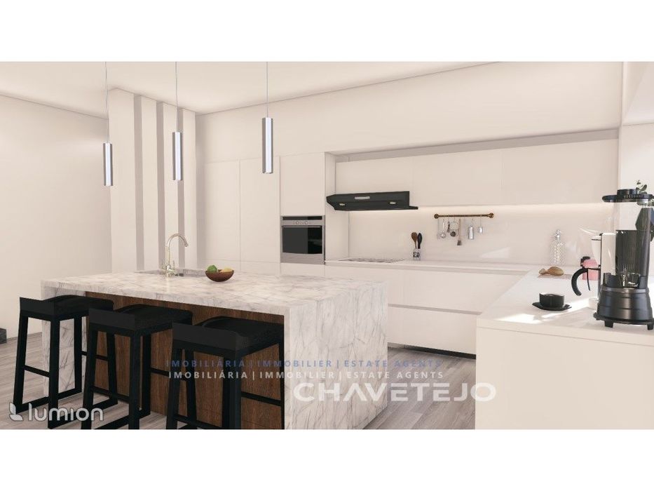 Terreno com projeto aprovado e licença de construção.
