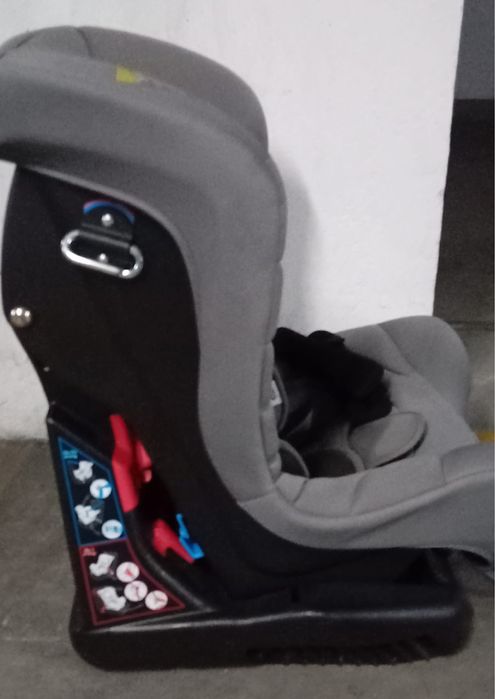 Cadeira carro Chico 0-18 kilos