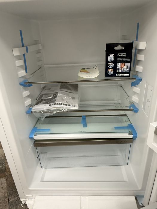 Холодильник Liebherr , 85см