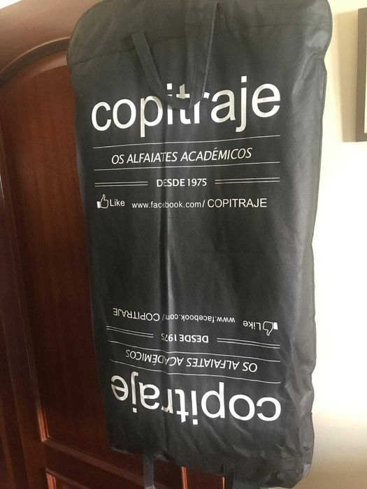 Traje Académico Lisboa - Feminino tamanho 34