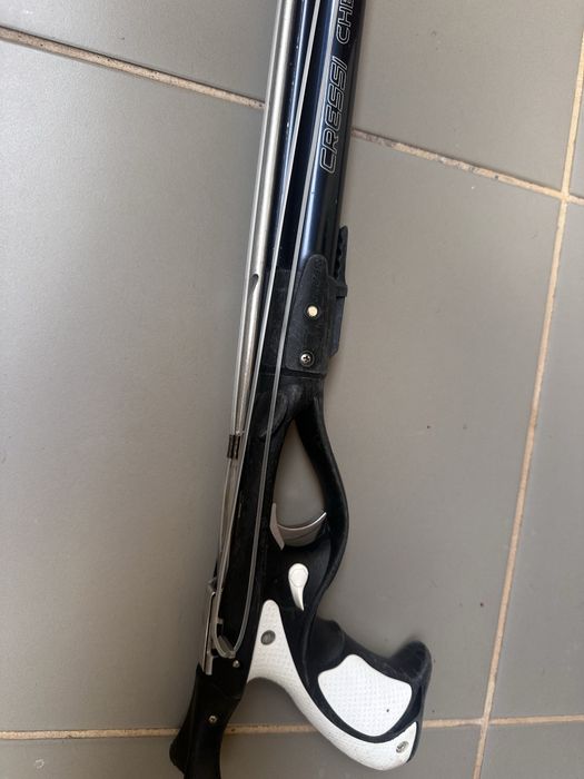 Pesca submarina cressi