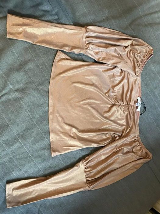 Bluzka z bufiastymi rękawami missguided