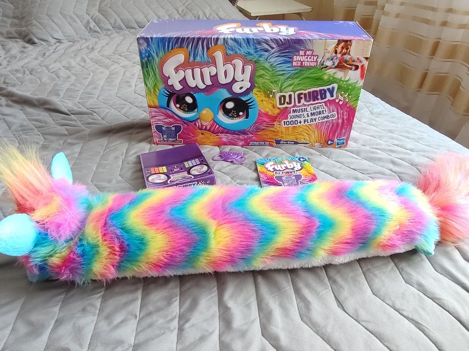 Фербі діджей радуга