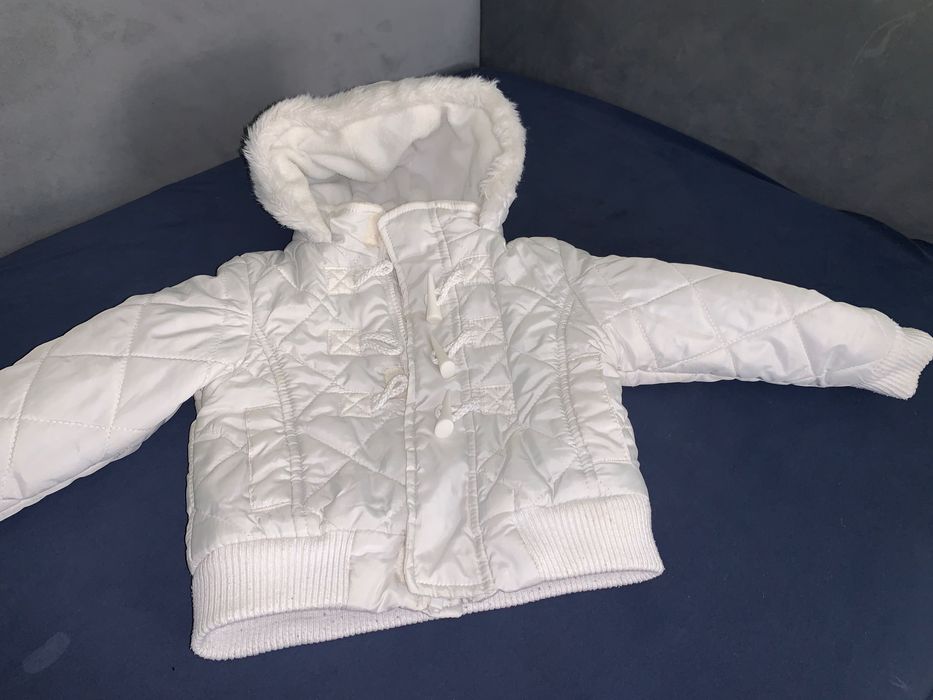 Куртка 80 розмір 4 шт для дівчинки
