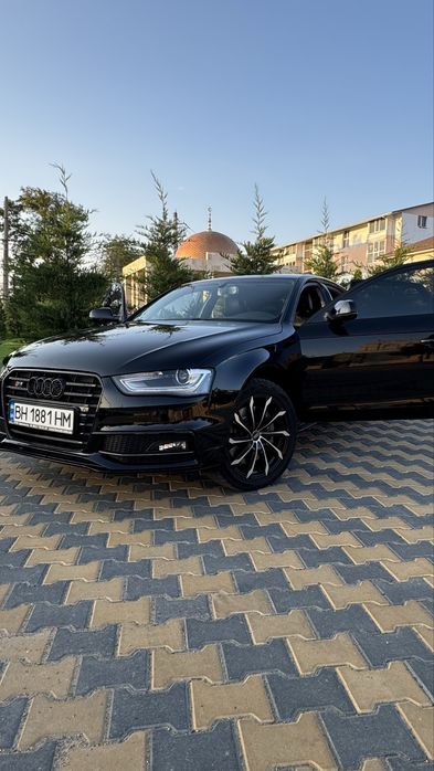 Продам Audi a4 2015рік