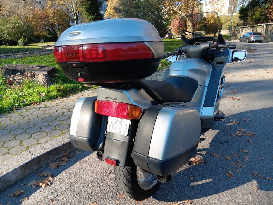 Honda ST1100 PAnEuropean