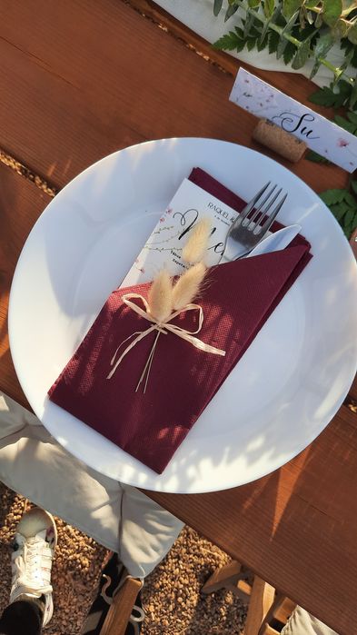 Aluguer de loiça, copos e talheres para eventos