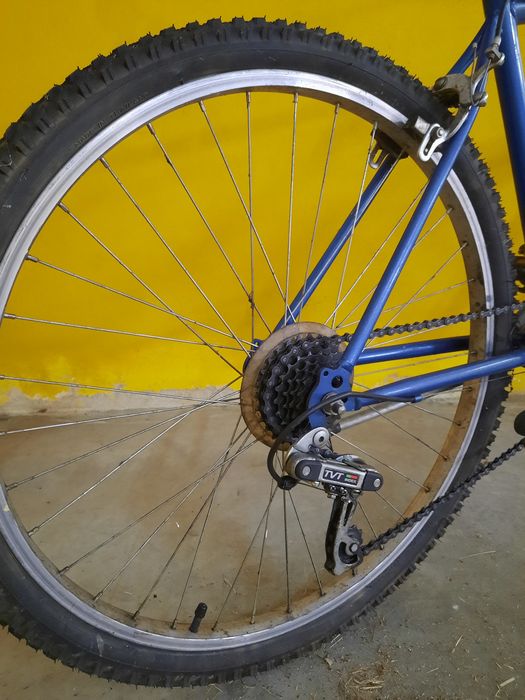 Bicicleta Mountain Bike