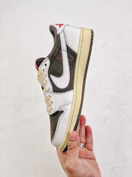 Nike Travis Scott x Air Jordan